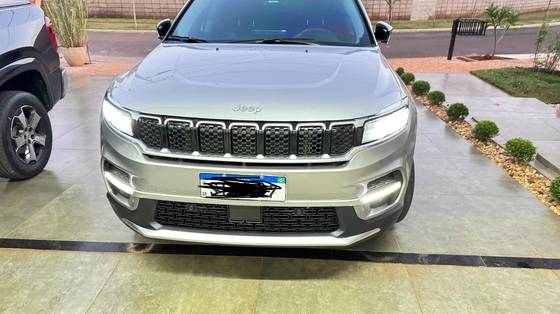 JEEP COMMANDER 1.3 T270 TURBO FLEX LIMITED AT6 JEEP COMMANDER 1.3 T270 TURBO FLEX LIMITED AT6